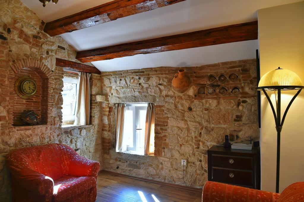 Antique apartment Arsenale Rovinj Extérieur photo