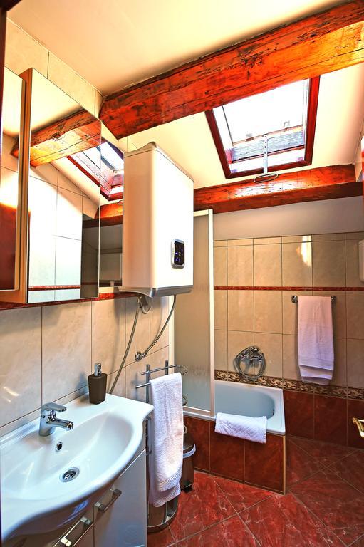 Antique apartment Arsenale Rovinj Extérieur photo